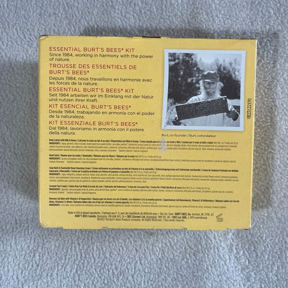 Burt's Bees Yellow Skincare Set - Picture 3 of 3